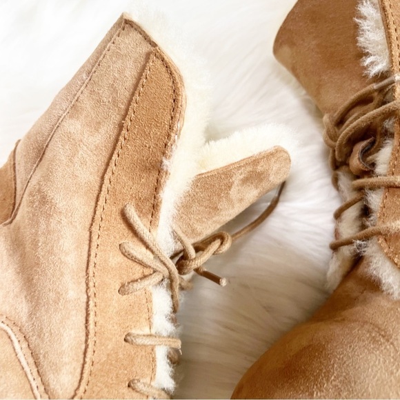 UGG Quincy Tan Fur Tie Up Ankle Winter Warm Boots Size 6 - Picture 3 of 11